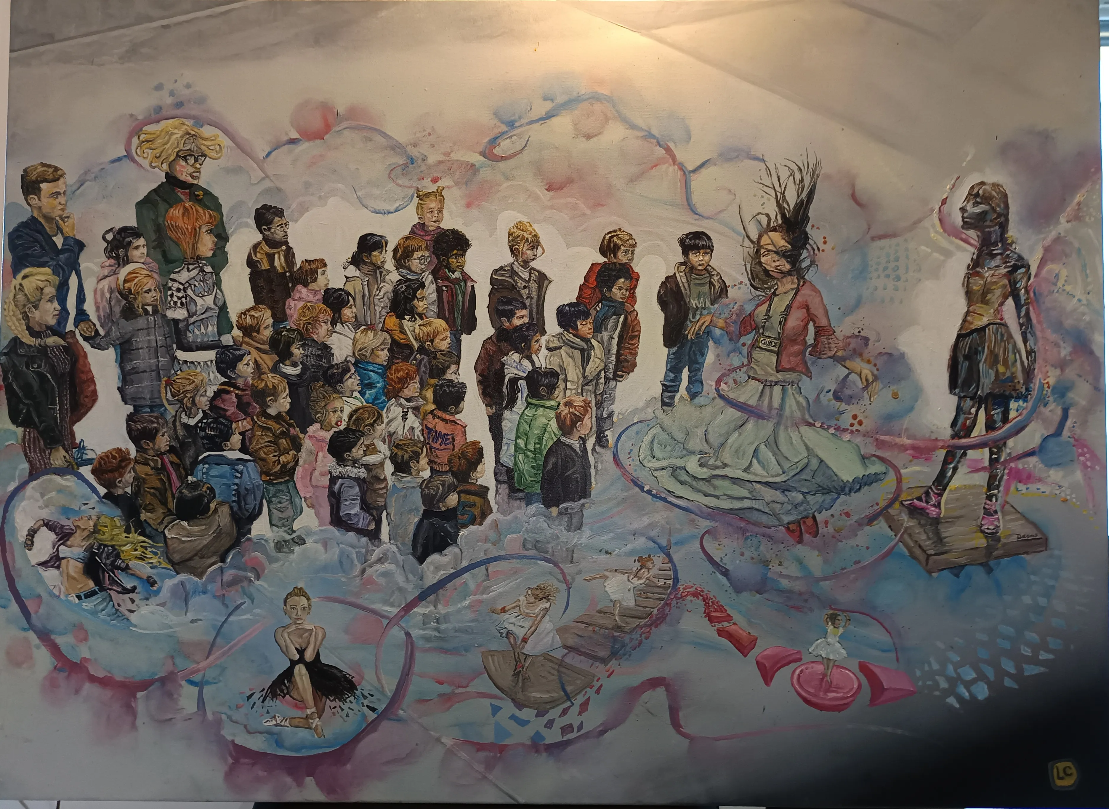Classe scolaire en visite au musée