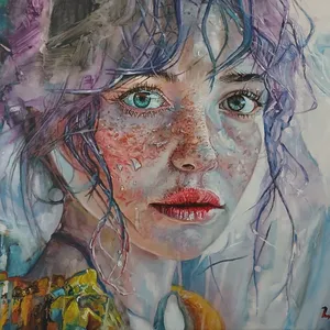 Visage aux cheveux bleus